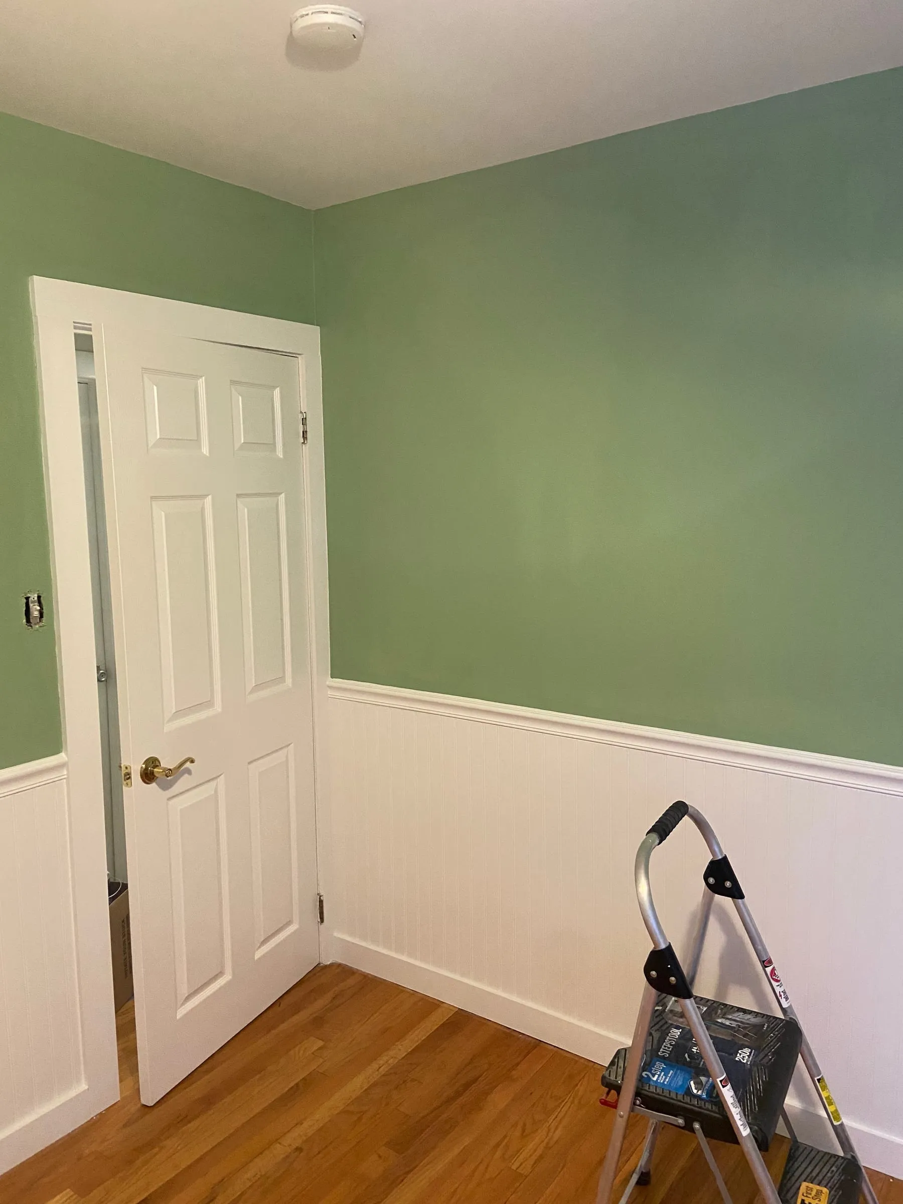 Nursery Beadboard Wainscoting 2